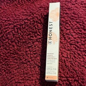 Honest Company Black Mascara Lash Primer double on length